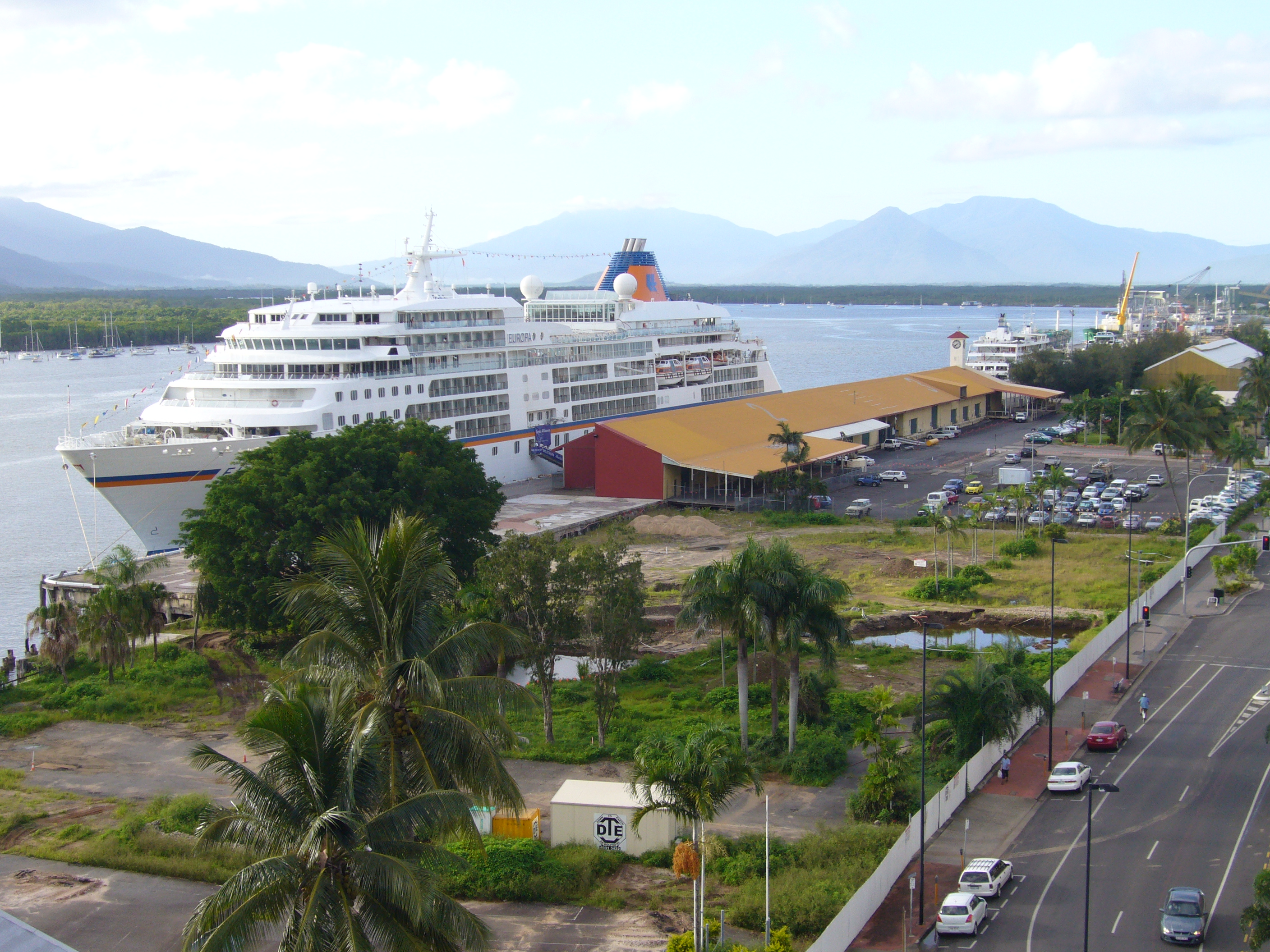 Europa in Cairns001